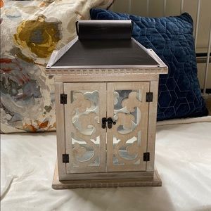 Antiqued White Lantern